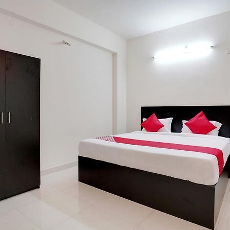 Oyo 41102 Hyderabad Elite Hotel Haidar Sahibguda Buitenkant foto