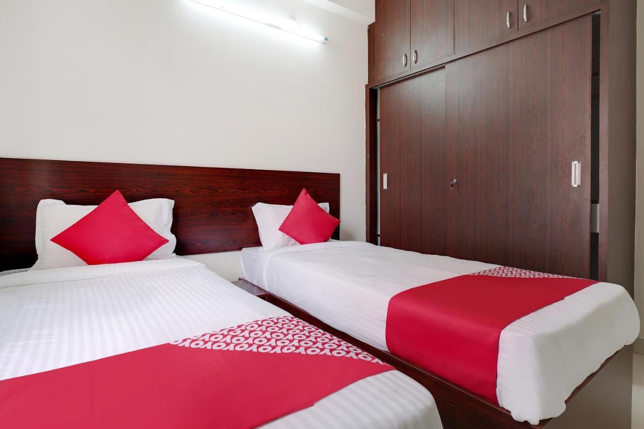 Oyo 41102 Hyderabad Elite Hotel Haidar Sahibguda Buitenkant foto