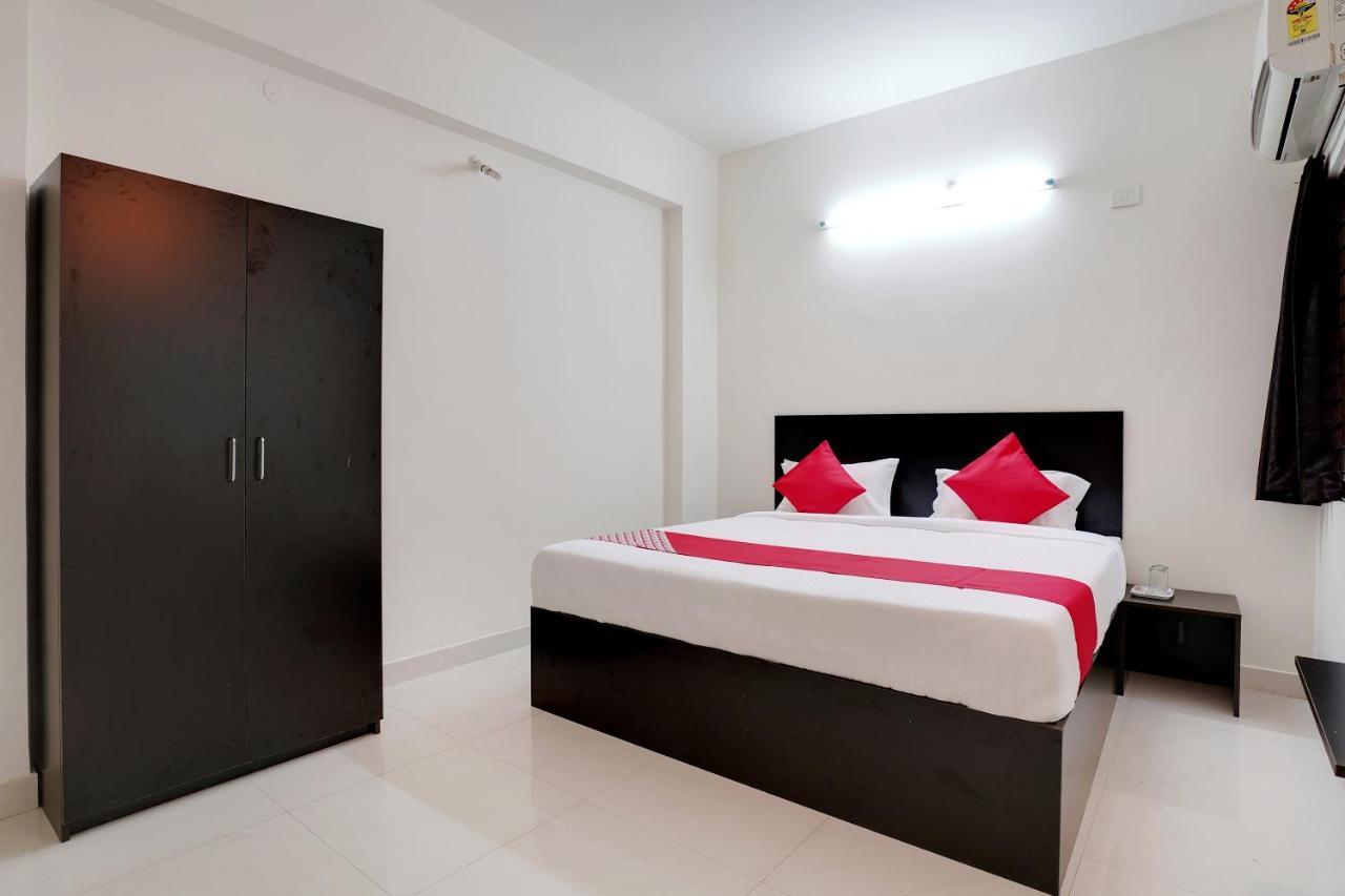 Oyo 41102 Hyderabad Elite Hotel Haidar Sahibguda Buitenkant foto