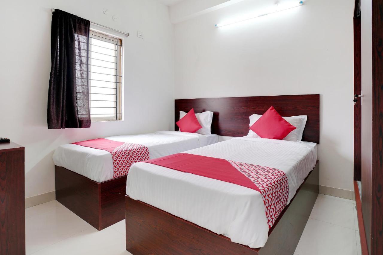 Oyo 41102 Hyderabad Elite Hotel Haidar Sahibguda Buitenkant foto