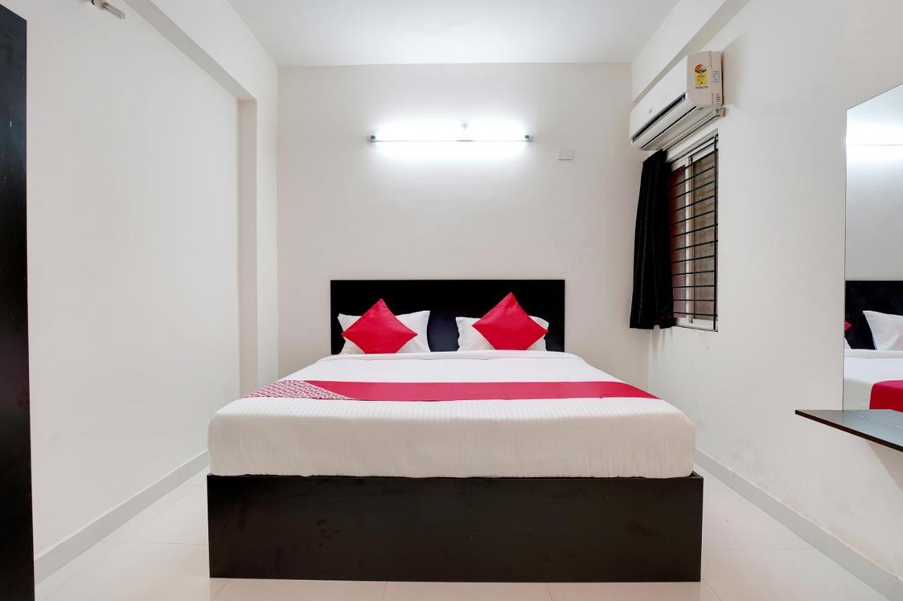 Oyo 41102 Hyderabad Elite Hotel Haidar Sahibguda Buitenkant foto
