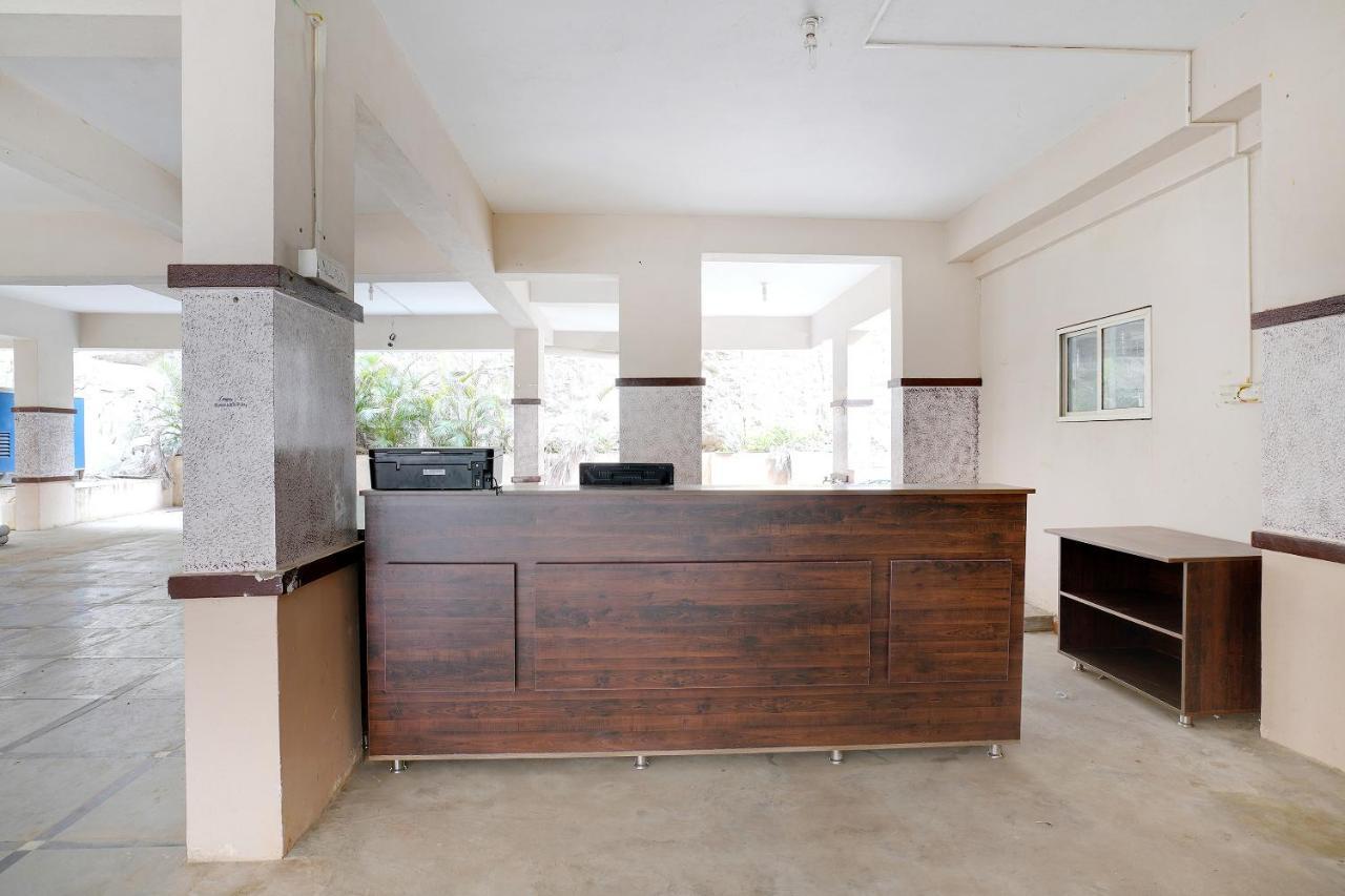 Oyo 41102 Hyderabad Elite Hotel Haidar Sahibguda Buitenkant foto
