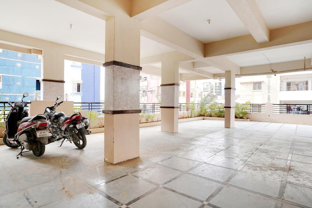 Oyo 41102 Hyderabad Elite Hotel Haidar Sahibguda Buitenkant foto