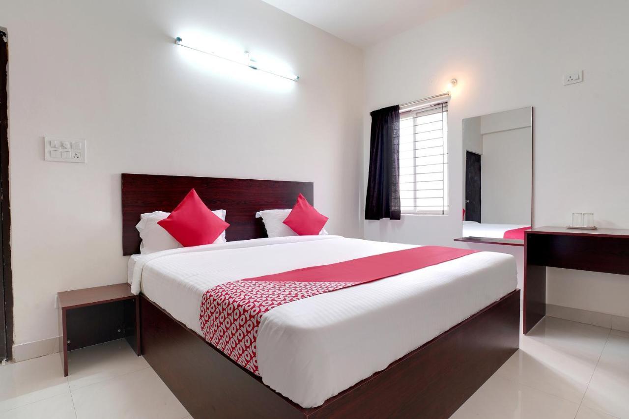 Oyo 41102 Hyderabad Elite Hotel Haidar Sahibguda Buitenkant foto