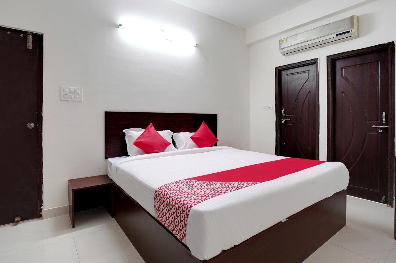 Oyo 41102 Hyderabad Elite Hotel Haidar Sahibguda Buitenkant foto