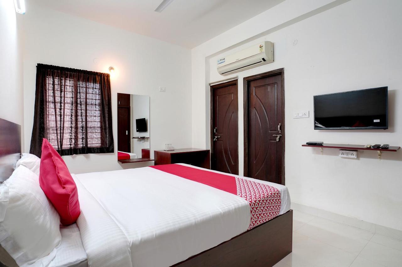 Oyo 41102 Hyderabad Elite Hotel Haidar Sahibguda Buitenkant foto